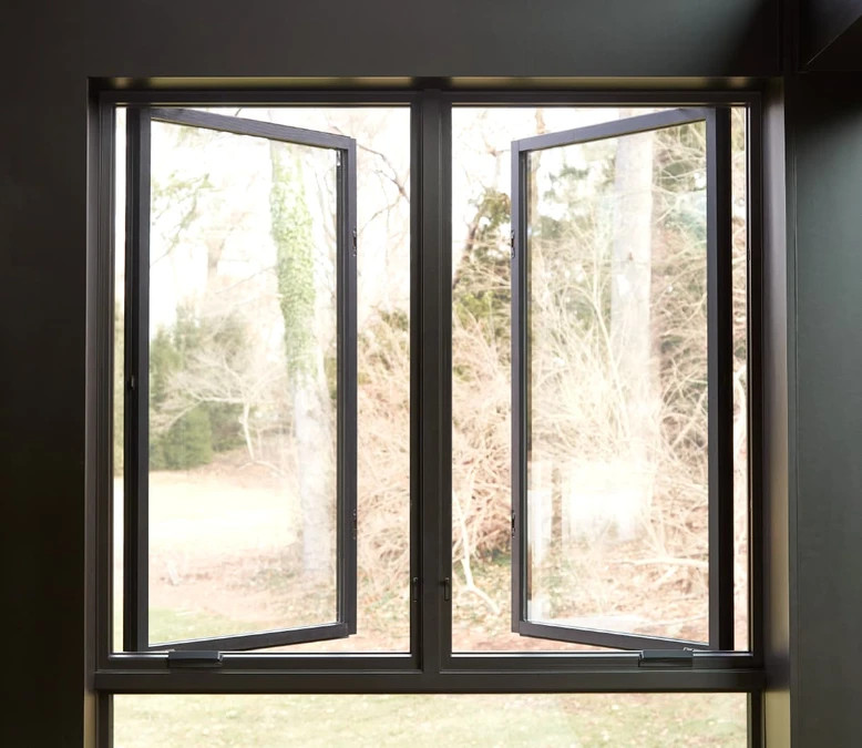 Abilene Pella Reserve Contemporary Wood Window